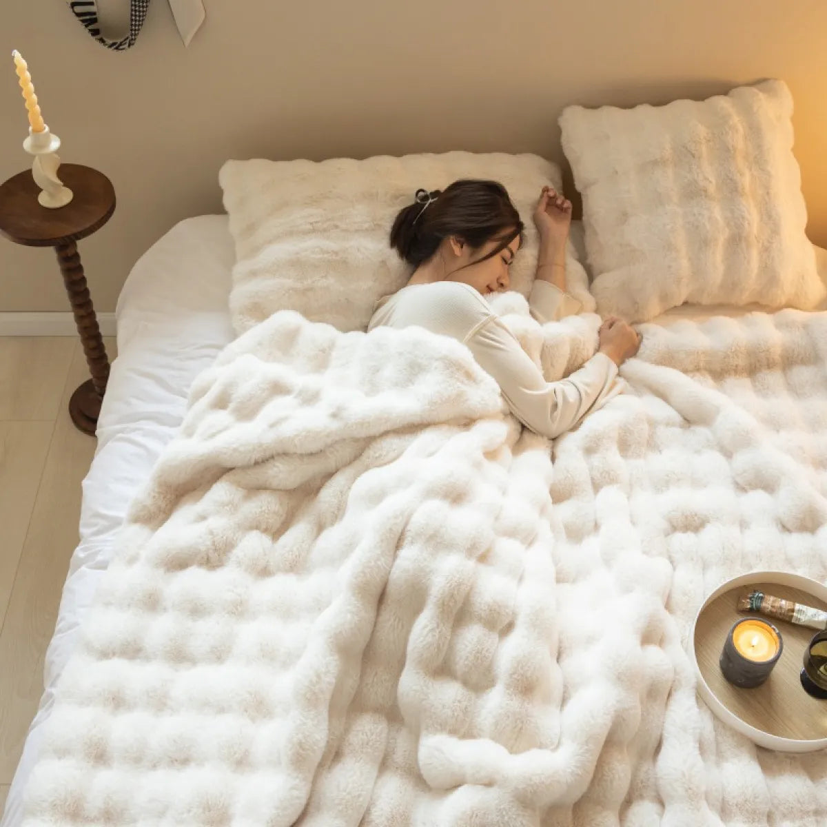 Cozy Rabbit Velvet Blanket