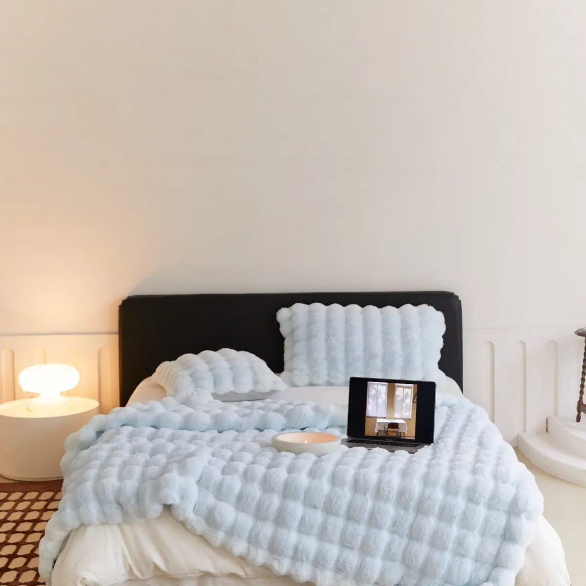 Cozy Rabbit Velvet Blanket